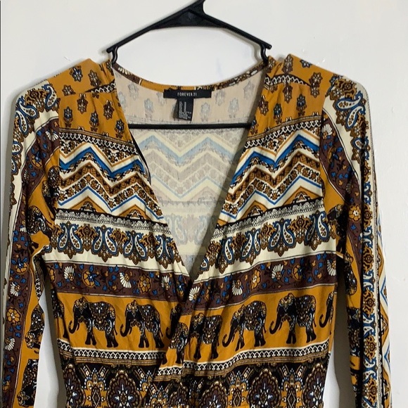 Dress split size medium - Picture 4 of 6